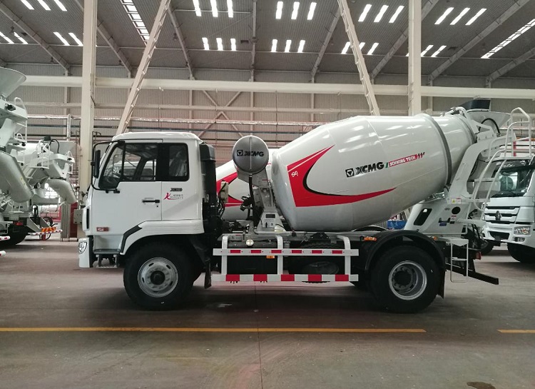 XCMG Official Small Concrete Mixer Truck XSC2303 Self Loading Concrete Mixer Truck For Sale